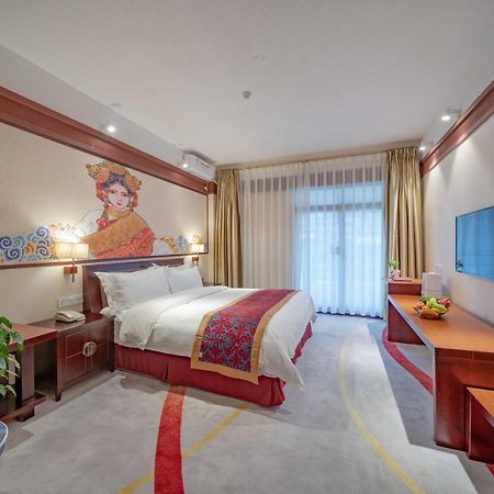 Ramada Encore Daocheng Yading Exterior foto