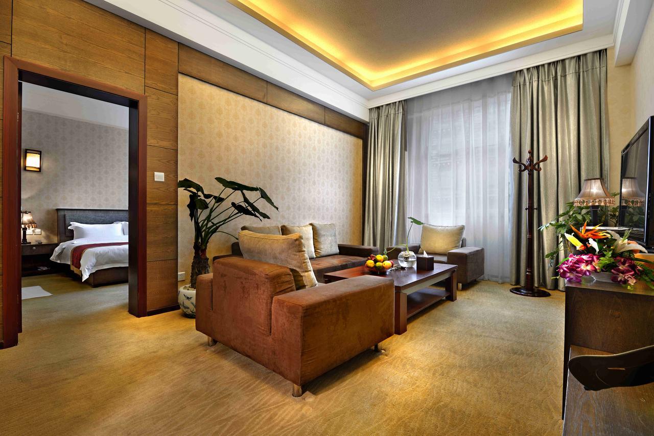 Ramada Encore Daocheng Yading Exterior foto