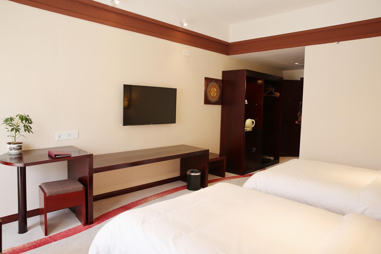 Ramada Encore Daocheng Yading Exterior foto